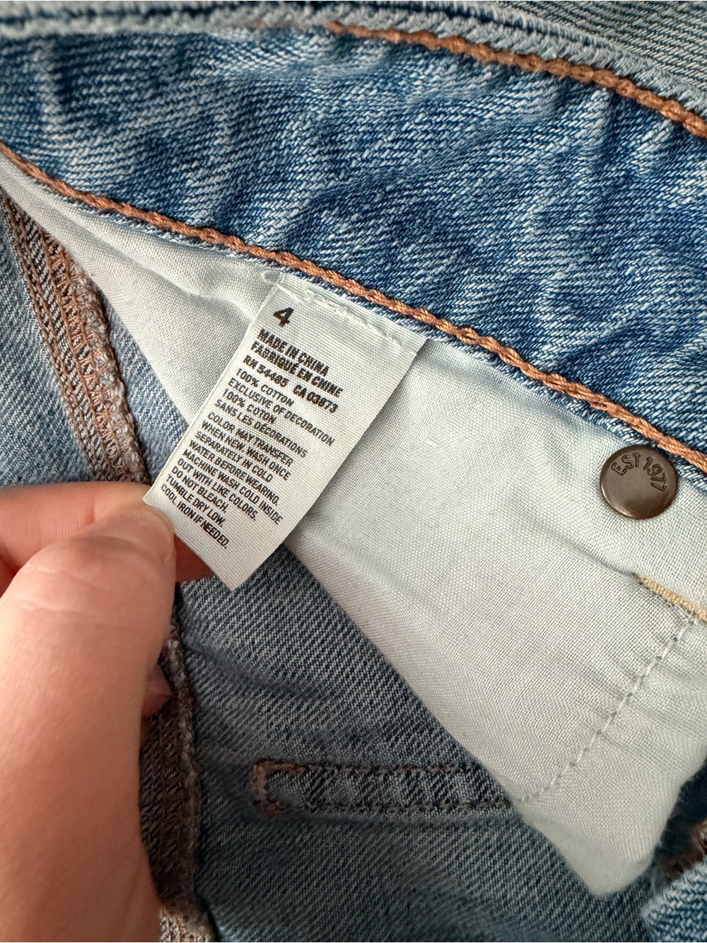 American Eagle Outfitters Light Wash Distressed Denim Shorts - Picture 2 of 3